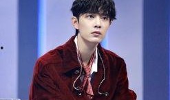 热巴和肖战最新爆料事件,娱乐圈风云再起，真相揭秘引热议！